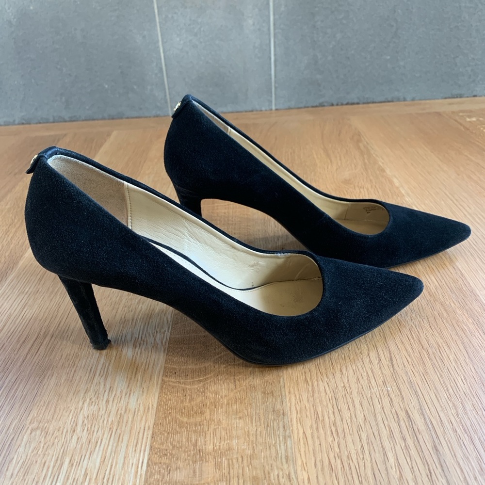 Michael Kors black suede pumps size 8